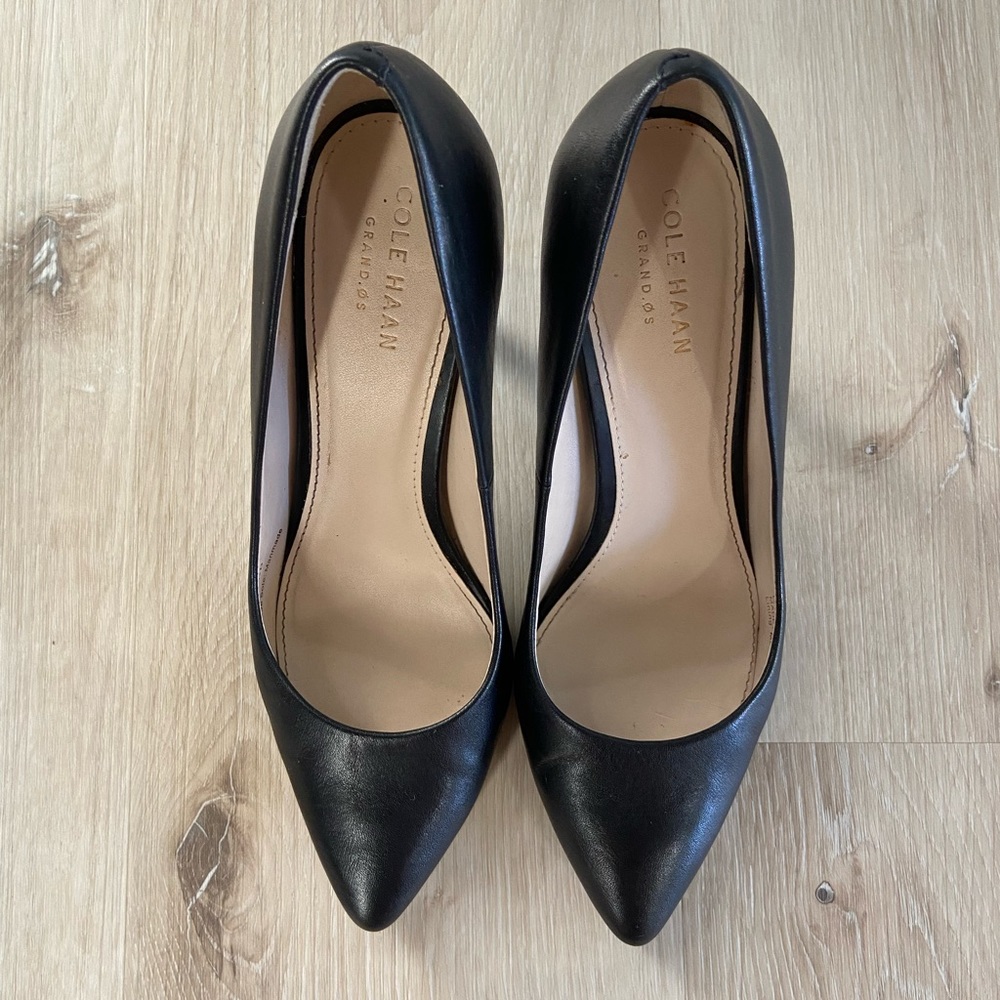 Cole haan grand Os pumps. Black heels